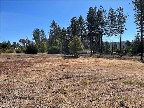 2nd image of 9250 Skyway Lot 8