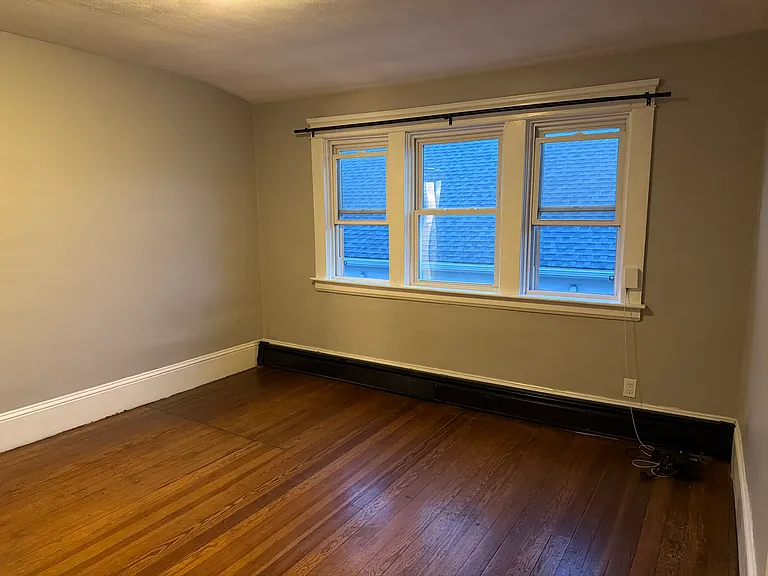 618 Reservoir Ave #3 — Photo 20