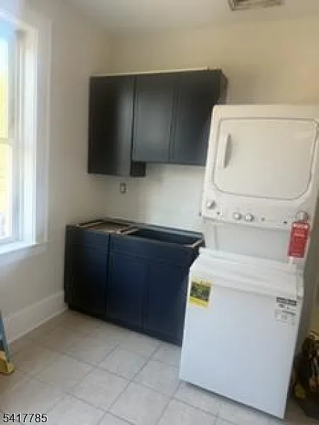 1 bed, 1.0 bath, $2,285 — Photo 2