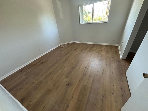 5th image of 3417 NW 44 #206