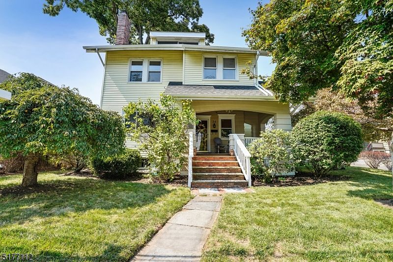 1st image of 24 Olyphant Dr