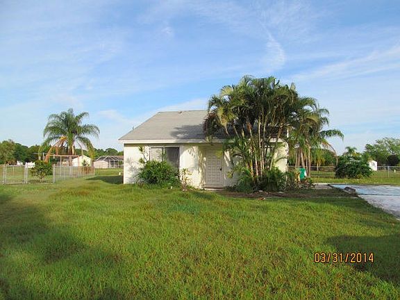 2nd image of 1651 SE Avanti Court