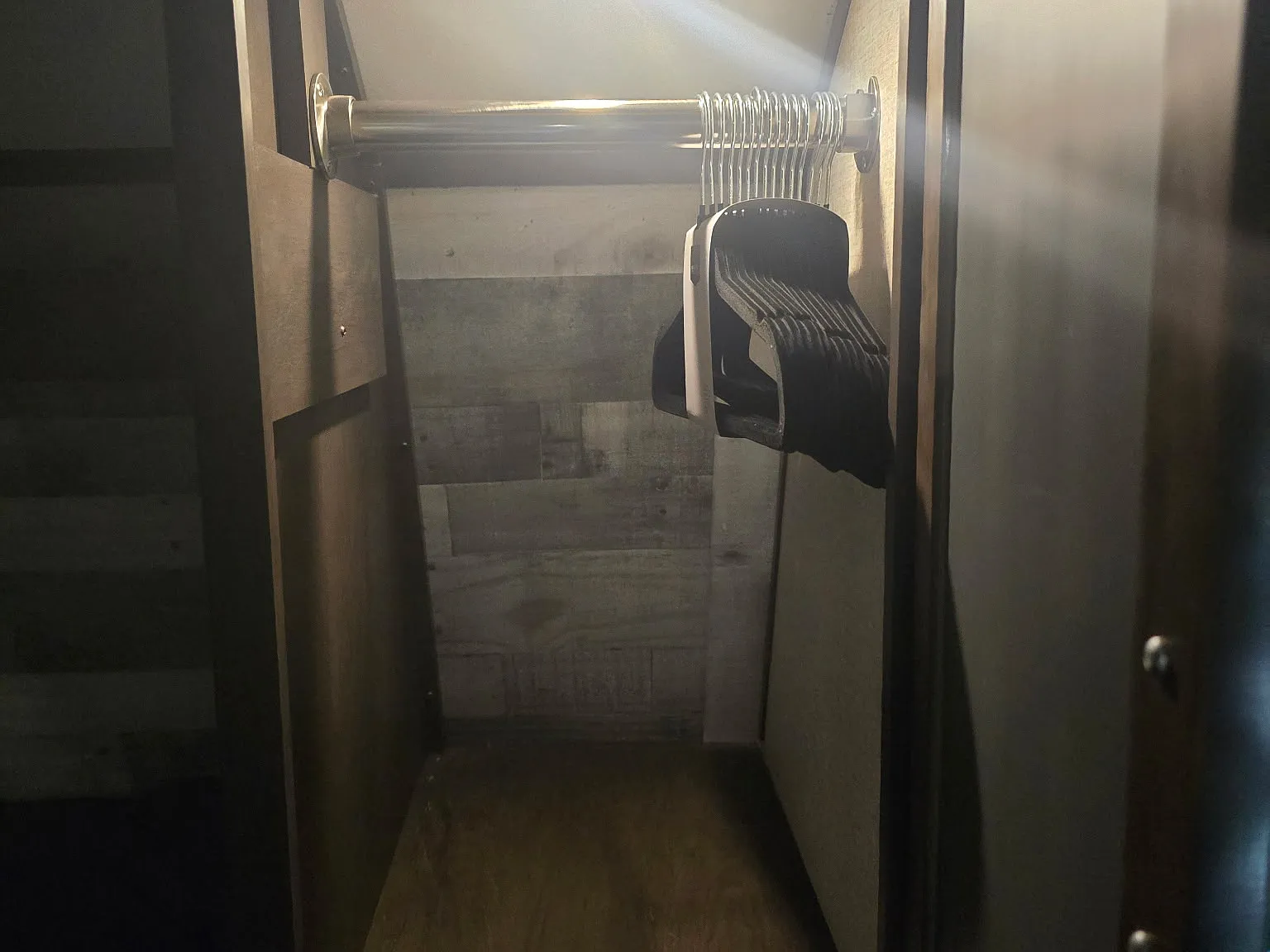 1 bed, 200 sqft, $1,000 — Photo 4