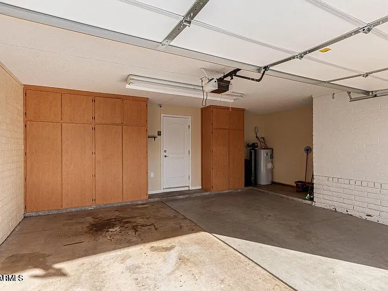 2705 W Summit Pl — Photo 14
