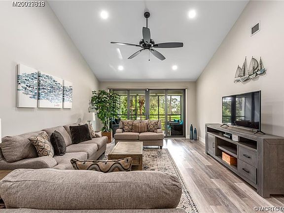 4th image of 13404 NW Harbour Ridge Blvd #2A