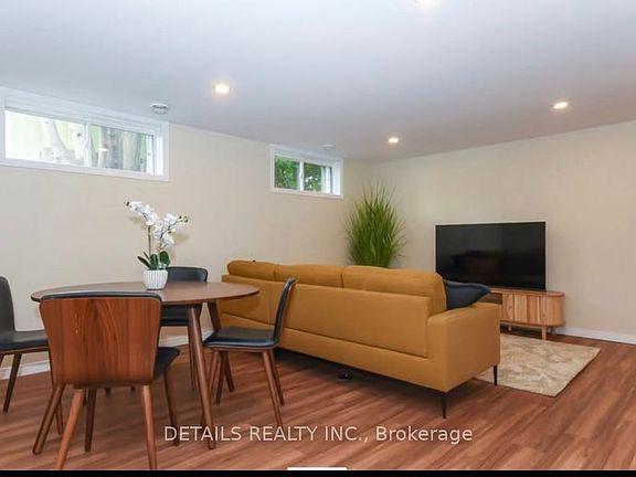 4th image of 2364 Cheshire Rd #B
