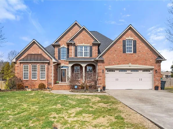 311 Vancouver Ct, Kernersville, NC 27284