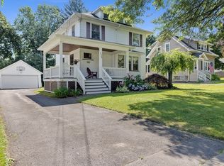 130 Dunning Ave, Webster, NY 14580