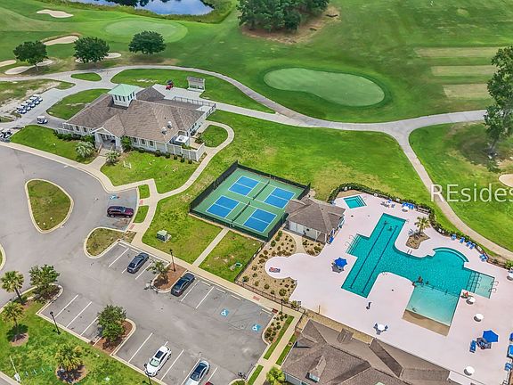 3rd image of 165 Redbud Ln