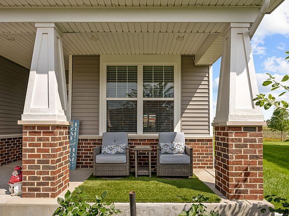 3rd image of 3151 Semple Way