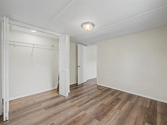 5th image of 7338 FIRST LOOP AVENUE