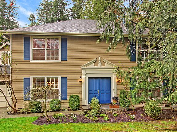2nd image of 17911 218th Ave NE