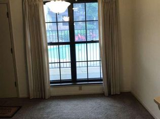 2924 SW Lydia Ave, Topeka, KS 66614