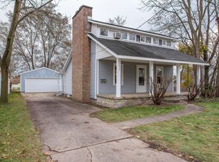 1012 Townsend St, Midland, MI 48640