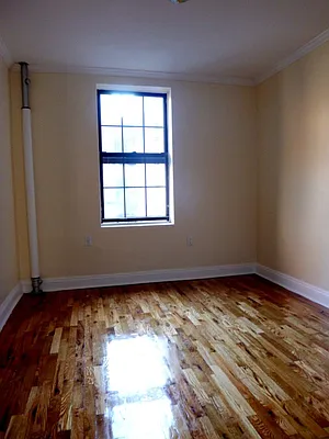 Rented by Bohemia Realty Group | media 4