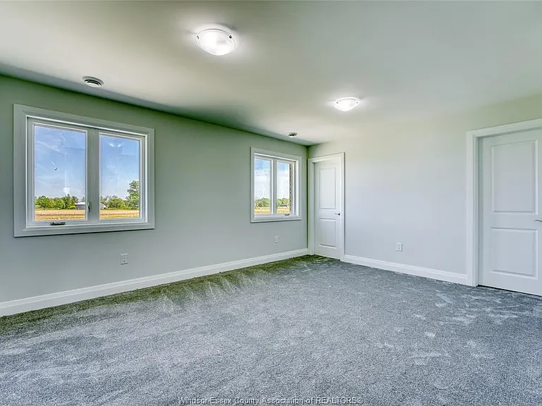 104 Eagle St — Photo 10