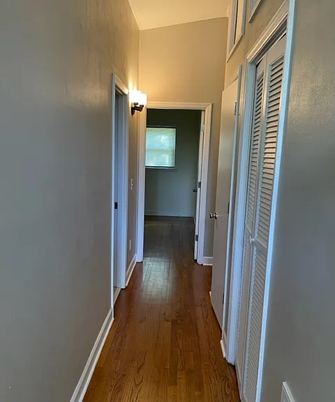 303 Pinewood Dr — Photo 12
