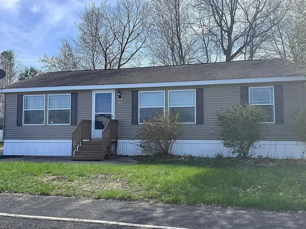 530 E Rainbow Rd, Newaygo, MI 49337