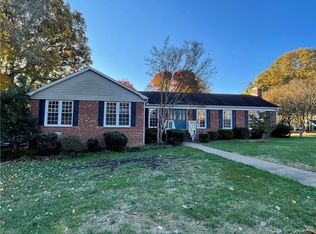 5409 Beechmont Dr, Greensboro, NC 27410