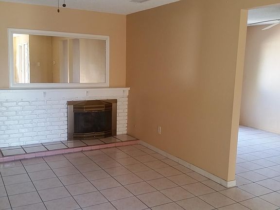 4th image of 700 E Taft Ave APT 9