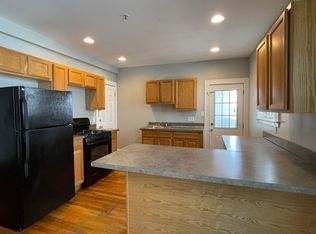 36 Surfside Rd APT 4, Lynn, MA 01902