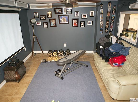 4th image of 20016 22nd Ave