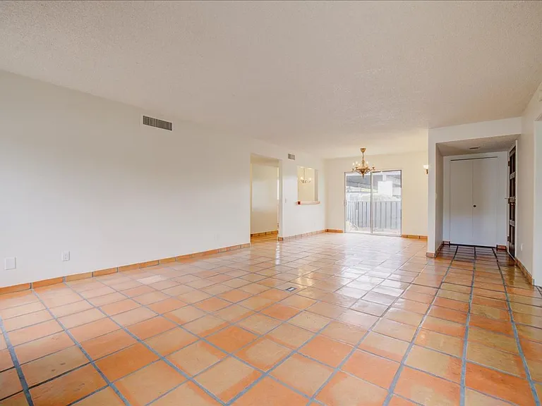 5412 N La Casita Dr — Photo 6