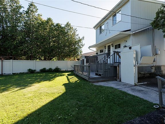 3rd image of 11757 Quarry Ln #759