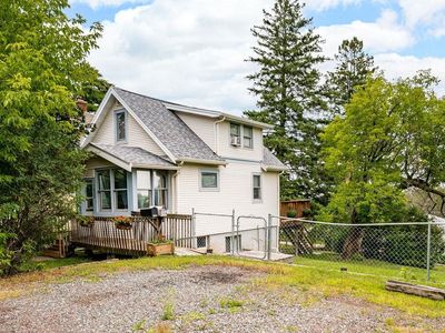 1022 E 11th St, Duluth, MN, 55805