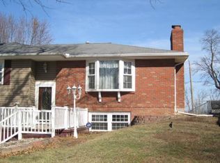 2313 Cougar St, Saint Joseph, MO 64506