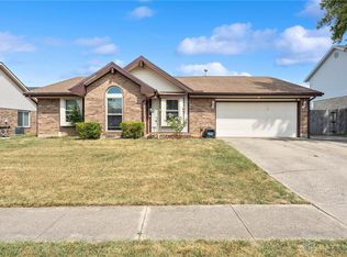 6729 Deer Bluff Dr, Dayton, OH 45424