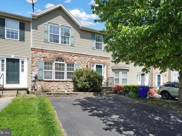422 Madison Dr, Shrewsbury, PA 17361