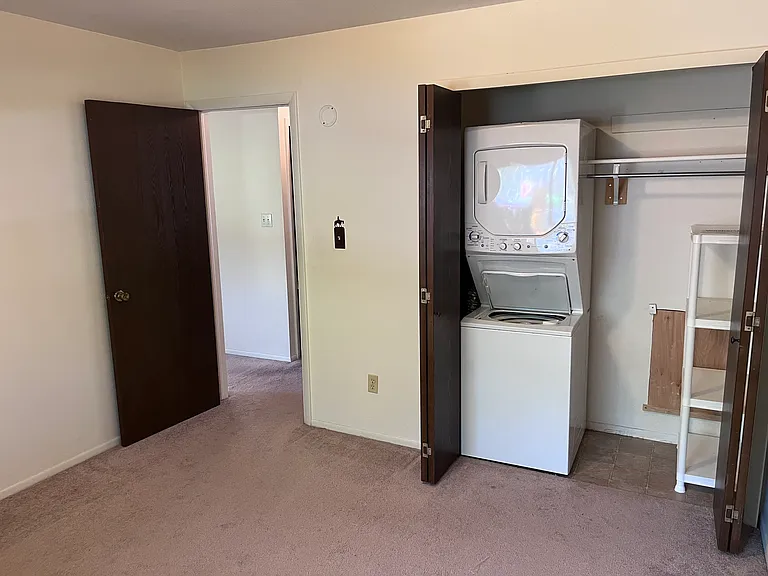 2600 Parklake Ct — Photo 15