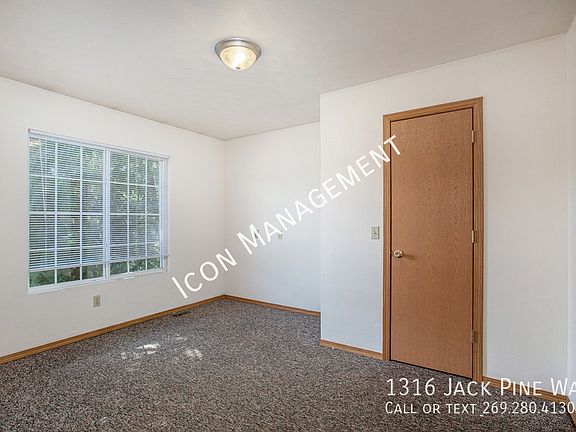 2nd image of 1316 Jack Pine Way