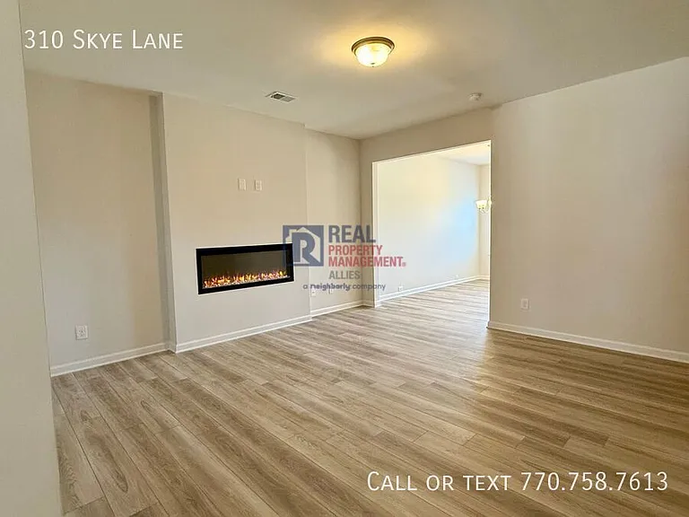 310 Skye Ln — Photo 2