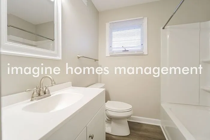 3010 Scott Ave — Photo 10