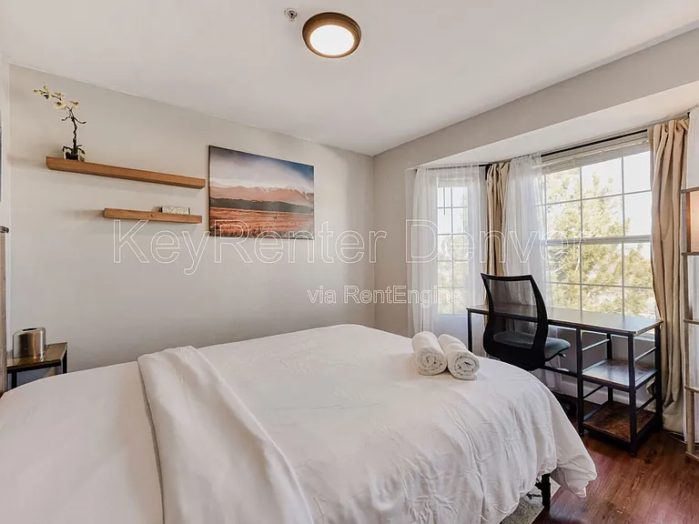 12304 W Cross Dr #302 — Photo 10