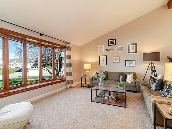 3rd image of 13029 W Meadowlark Ct
