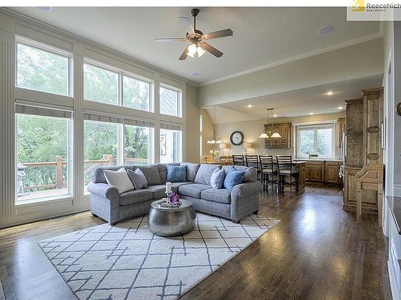 4th image of 23907 W 70th St