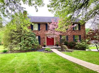 2300 Hidden Timber Dr, Pittsburgh, PA 15241