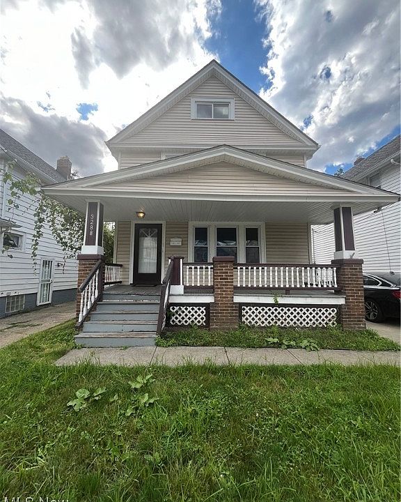 1st image of 3288 W 91st St