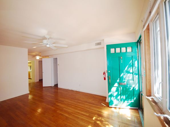 218 10th St NE APT 1