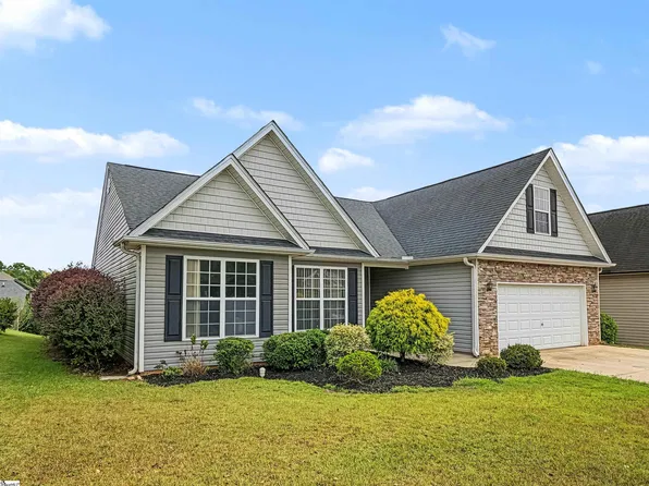 23 Tack Ln, Greer, SC 29650