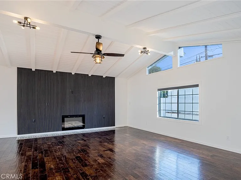 7965 Quimby Ave — Photo 6