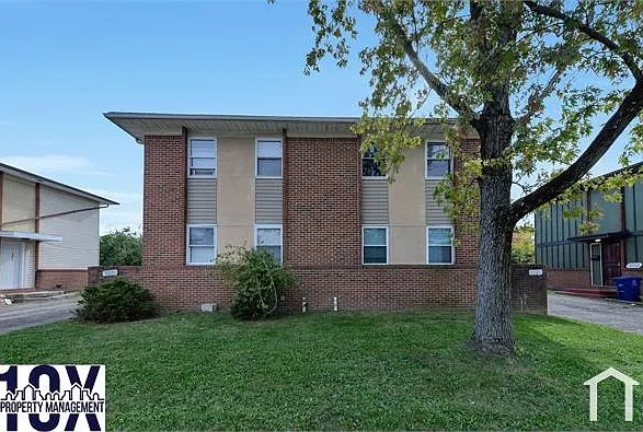 4 bed, 1147 sqft, $1,400 — Photo 1