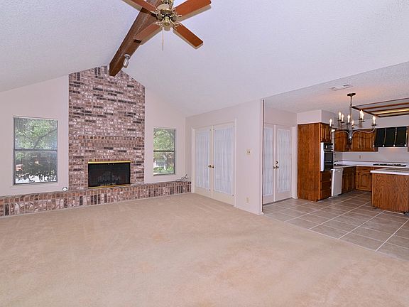 3rd image of 7711 Crooked Brook St