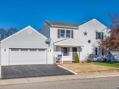 9 Whistler Pl, Wanaque, NJ, 07465