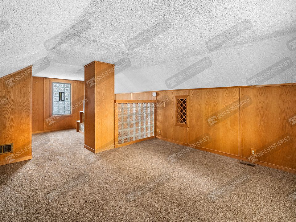 20300 Mccormick St, photo 8