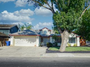 536 Clover Ave, Patterson, CA 95363