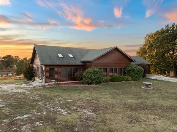 2539A Ridgeway Loop, Harrison, AR 72601
